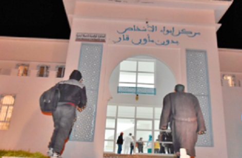 Sans-abris et migrants subsahariens la main dans la main à Khouribga Sans-abris et migrants subsahariens la main dans la main à Khouribga