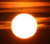 Le Soleil, une étoile comme les autres? Le Soleil, une étoile comme les autres?
