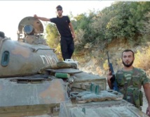 Selon les services de renseignements occidentaux : L’Iran arme lourdement la Syrie via l’Irak Selon les services de renseignements occidentaux : L’Iran arme lourdement la Syrie via l’Irak