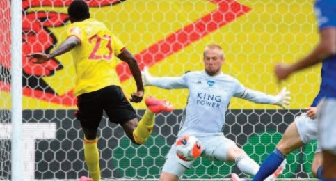 Premier League : Leicester patine, Arsenal s’écroule Premier League : Leicester patine, Arsenal s’écroule