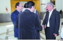 Maître Berrada cherche à impliquer l’USFP dans le dossier opposant Moulay Hicham à Abdelhadi Khaïrat : Le tribunal opte pour le report en vue d’une éventuelle réconciliation Maître Berrada cherche à impliquer l’USFP dans le dossier opposant Moulay Hicham à Abdelhadi Khaïrat : Le tribunal opte pour le report en vue d’une éventuelle réconciliation