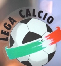 Calcio, scandale des matches truqués : La police promet d'autres révélations "sensationnelles" Calcio, scandale des matches truqués : La police promet d'autres révélations "sensationnelles"