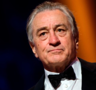 Robert De Niro et des célébrités mènent une campagne pour le port du masque Robert De Niro et des célébrités mènent une campagne pour le port du masque