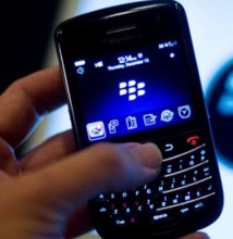 Le BlackBerry est-il devenu le téléphone de la honte?