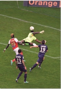 Le PSG prend provisoirement : les commandesde la Ligue 1 Le PSG prend provisoirement : les commandesde la Ligue 1