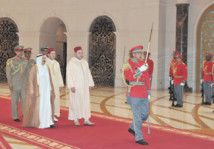 Tournée Royale dans le Golfe : Arrivée de S.M le Roi Mohammed VI au Koweït