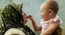 Les humains vivent plus longtemps grâce aux grands-mères Les humains vivent plus longtemps grâce aux grands-mères
