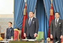 S.M le Roi adresse un discours à la Nation à l’occasion du 37ème anniversaire de la Marche Verte : L’Algérie doit permettre au HCR de procéder au recensement de la population des camps