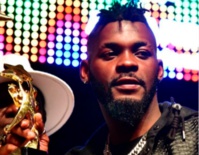 Des milliers de fans réunis à Abidjan un an après la mort de DJ Arafat Des milliers de fans réunis à Abidjan un an après la mort de DJ Arafat