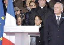 Crise dans la zone euro : Ayrault à Berlin pour dissiper des craintes allemandes sur la France Crise dans la zone euro : Ayrault à Berlin pour dissiper des craintes allemandes sur la France