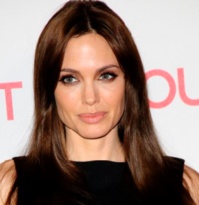 ​Angelina Jolie  rembarrée par un juge