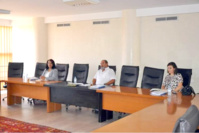 La parité hommes-femmes constitue l' un des piliers du référentiel ittihadi La parité hommes-femmes constitue l' un des piliers du référentiel ittihadi