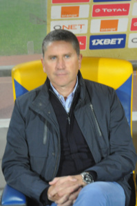 Le Comité exécutif de la CAF officialise le report du dernier carré de la C1 et la C2 Le Comité exécutif de la CAF officialise le report du dernier carré de la C1 et la C2