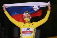 Tadej Pogacar bouscule l'histoire du Tour de France