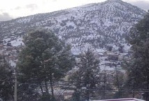 Taounate : Campagne de solidarité avec les douars touchés par le froid Taounate : Campagne de solidarité avec les douars touchés par le froid