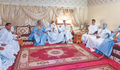 Chioukhs des tribus sahraouies et ONG de Dakhla-Oued Eddahab dénoncent les provocations des ennemis de notre intégrité territoriale Chioukhs des tribus sahraouies et ONG de Dakhla-Oued Eddahab dénoncent les provocations des ennemis de notre intégrité territoriale