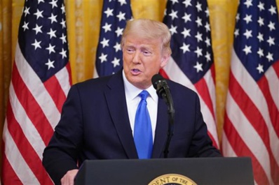 Donald Trump rompt brutalement les négociations sur un plan de soutien à l'économie