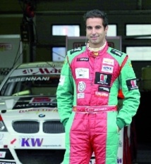 Mehdi Bennani se dit “satisfait” de ses résultats en 2012 : Le pilote marocain vise le podium l’an prochain Mehdi Bennani se dit “satisfait” de ses résultats en 2012 : Le pilote marocain vise le podium l’an prochain