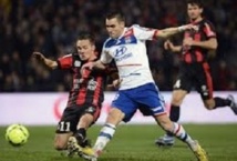Ligue 1 : Lyon s'accroche aux basques de Paris Ligue 1 : Lyon s'accroche aux basques de Paris