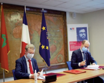 Crédit du Maroc et sa fondation signent une convention de partenariat avec la CFCIM