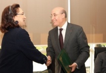 Convention pour la mise en place de formations qualifiantes dans le secteur du plâtre : L’OFPPT et la CMPE, partenaires en compétences Convention pour la mise en place de formations qualifiantes dans le secteur du plâtre : L’OFPPT et la CMPE, partenaires en compétences