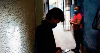“A la pêche au wifi” pour assister aux cours à distance au Venezuela
