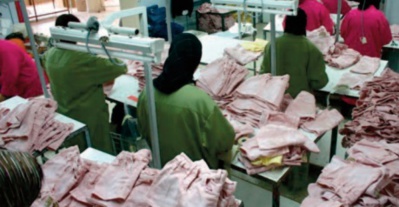 La crise de la Covid-19 implique une réorientation stratégique de l’industrie textile marocaine à long terme La crise de la Covid-19 implique une réorientation stratégique de l’industrie textile marocaine à long terme