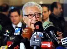 Lakhdar Brahimi critique l’intolérance d’Assad