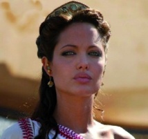 Angelina Jolie version Cleopatre