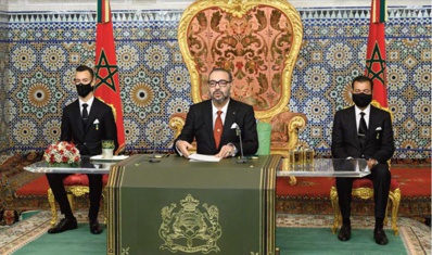 S.M le Roi : Le Maroc restera ferme sur ses positions et ne se laissera nullement fléchir par les provocations stériles et les manœuvres désespérées des autres parties S.M le Roi : Le Maroc restera ferme sur ses positions et ne se laissera nullement fléchir par les provocations stériles et les manœuvres désespérées des autres parties