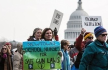 Manifestations à Washington pour une législation sur les armes