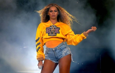 Beyoncé en tête des nominations aux Grammys, devant Taylor Swift et Dua Lipa