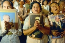 L’ex-roi Sihanouk est mort, vive le Premier ministre L’ex-roi Sihanouk est mort, vive le Premier ministre