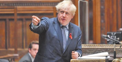 Malgré une rébellion, Boris Johnson fait adopter ses restrictions post-confinement