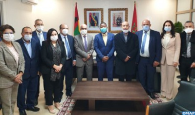Visite à Dakhla et à El Guerguarat d' une délégation de la Commission des A.E à la Chambre des représentants