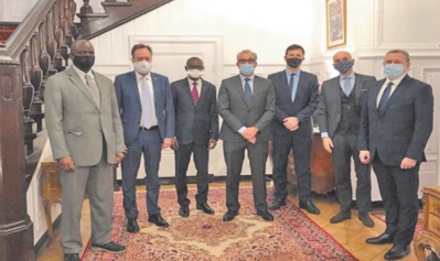 Des ambassadeurs accrédités à Varsovie saluent l'engagement du Maroc en faveur de la paix et de la stabilité dans la région Des ambassadeurs accrédités à Varsovie saluent l'engagement du Maroc en faveur de la paix et de la stabilité dans la région