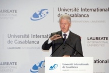 Bill Clinton prêche la bonne parole à Casablanca Bill Clinton prêche la bonne parole à Casablanca