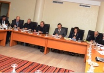 Le Bureau politique convoque le groupe parlementaire et examine avec une profonde préoccupation le plan législatif Le Bureau politique convoque le groupe parlementaire et examine avec une profonde préoccupation le plan législatif
