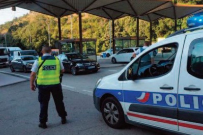 La France sous cloche à 18h Contrôles aux frontières renforcés