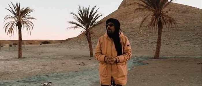 Mohamed Ayouch, le chanteur qui détricote les mensonges du Polisario Mohamed Ayouch, le chanteur qui détricote les mensonges du Polisario