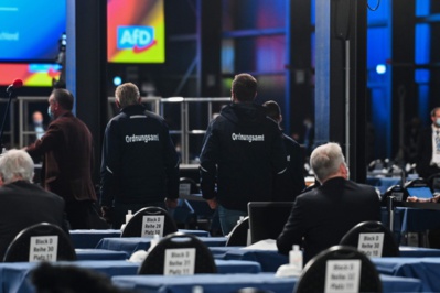 L'extrême droite allemande menacée d'une mise sous surveillance policière L'extrême droite allemande menacée d'une mise sous surveillance policière