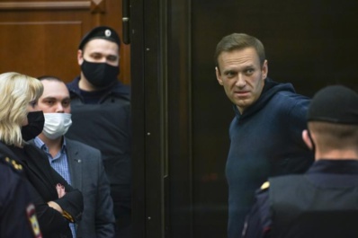Navalny envoyé en prison pour près de trois ans, tollé occidental Navalny envoyé en prison pour près de trois ans, tollé occidental
