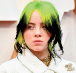 Billie Eilish admet avoir essayé de perdre du poids avec des pilules Billie Eilish admet avoir essayé de perdre du poids avec des pilules