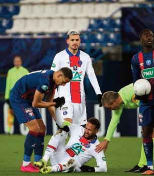 Neymar forfait pour Barcelone Neymar forfait pour Barcelone