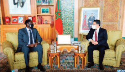 Le président gambien adresse un message à S.M le Roi Le président gambien adresse un message à S.M le Roi