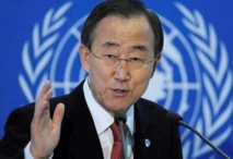 L'un des chioukhs de l'opération d'identification saisit Ban Ki-moon