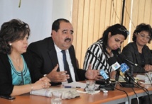 Face à la presse, Driss Lachgar fustige les coupes budgétaires Face à la presse, Driss Lachgar fustige les coupes budgétaires