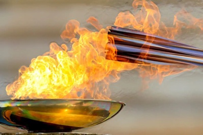 Départ de la flamme olympique sans spectateurs Départ de la flamme olympique sans spectateurs