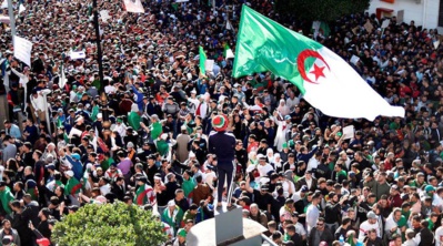 Affrontements entre les forces de sécurité algériennes et des manifestants