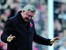 Alex Ferguson : Le plus grand entraîneur du foot britannique annonce sa retraite